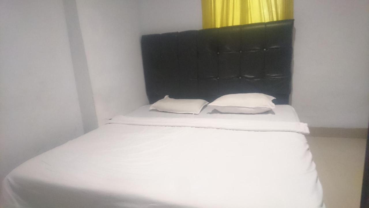 Sz Nine One Otel Medan Dış mekan fotoğraf